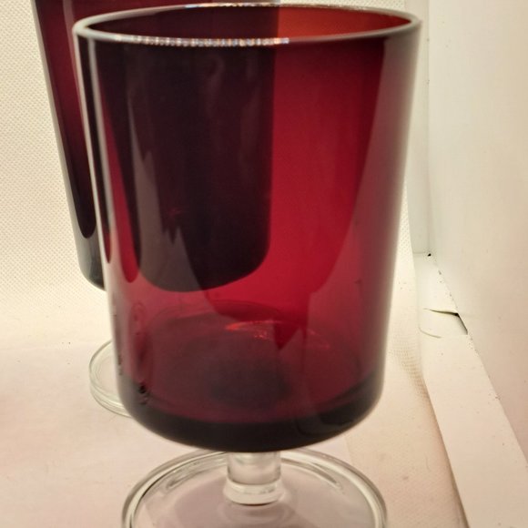 Cavalier Ruby Red Wine Goblets. - Picture 4 of 5